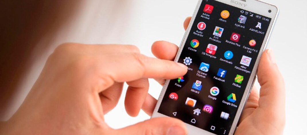 SPD’li Milletvekili Macit Karaahmetoğlu’ndan 14 yaş altına sosyal medya düzenlemesi çağrısı