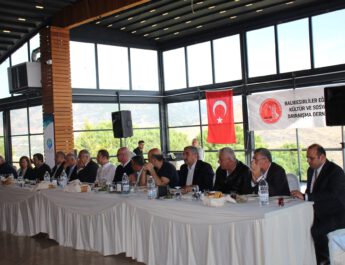 İzmir’de Yürekler Balıkesir İçin Çarptı