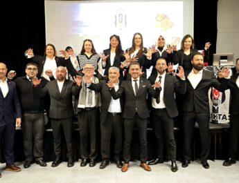 Hamburg Beşiktaşlılar Birliği Genel Kuruldan Net Karar: Ertaş Akçelik Yeniden Başkan